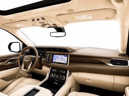 Used 2021 GMC Yukon Denali w/ Denali Premium Package AWD/4WD image 21