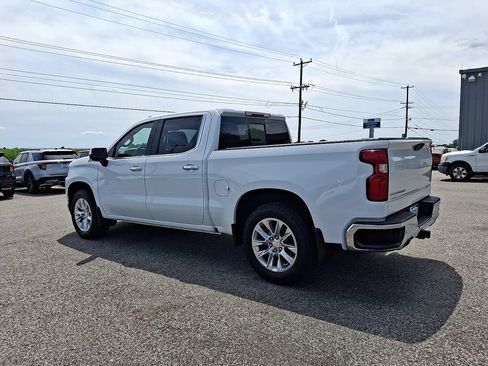 Used 2021 Chevrolet Silverado 1500 LTZ AWD/4WD image 4