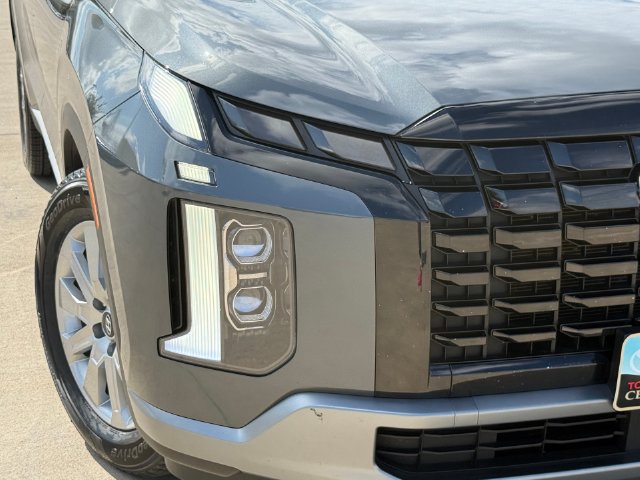 Used 2025 Hyundai Palisade SEL FWD image 4