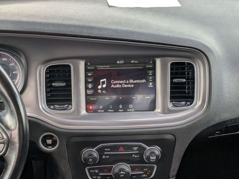 Used 2023 Dodge Charger SXT image 22