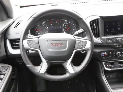 Used 2023 GMC Terrain SLE w/ Driver Convenience Package image 17