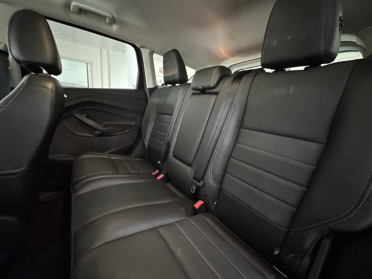 Used 2015 Ford Escape Titanium w/ Equipment Group 301A AWD/4WD image 19