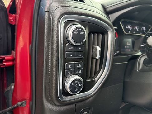 Used 2020 GMC Sierra 1500 SLT w/ X31 Off-Road Package image 10