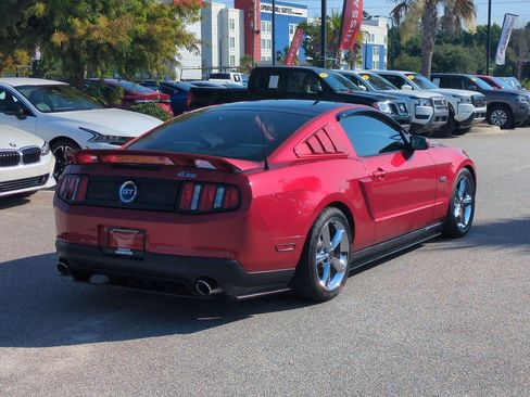 Used 2010 Ford Mustang GT Premium RWD image 4
