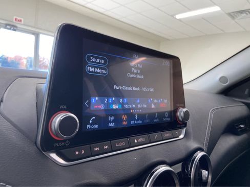 Used 2024 Nissan Sentra SV image 25