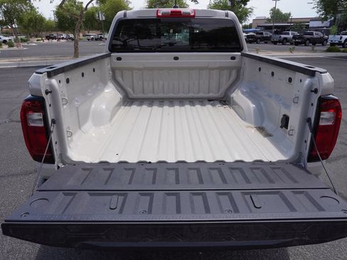 New 2026 GMC Canyon Elevation w/ Convenience Package RWD image 8
