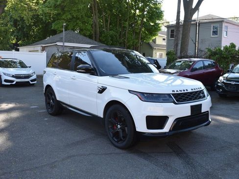 Used 2019 Land Rover Range Rover Sport HSE AWD/4WD image 4
