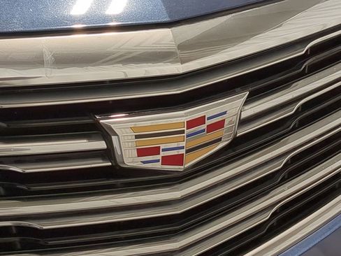 Used 2019 Cadillac XT5 FWD image 23