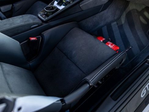 Used 2023 Porsche 911 GT3 image 49