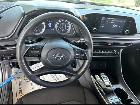 Used 2022 Hyundai Sonata SE FWD image 9
