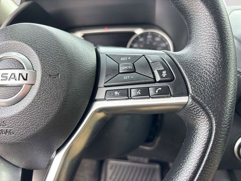 Certified 2023 Nissan Sentra SV image 18