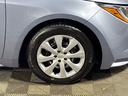 Used 2023 Toyota Corolla LE image 22