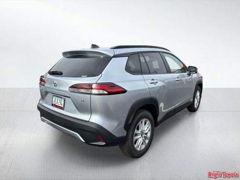Certified 2026 Toyota Corolla Cross LE image 4