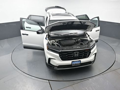 Certified 2023 Honda Pilot TrailSport image 54