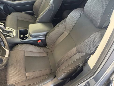 Used 2024 Subaru Outback Premium image 8