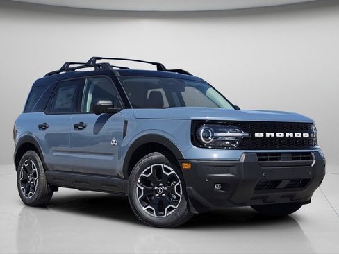 New 2026 Ford Bronco Sport Outer Banks w/ Outer Banks Tech Package+ AWD/4WD image 2