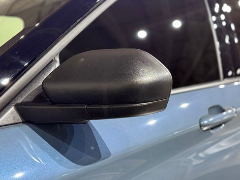 Used 2025 Ford Explorer Active w/ Active Comfort Package image 16