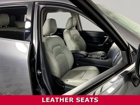Used 2022 Nissan Pathfinder SV w/ Cargo Package AWD/4WD image 29