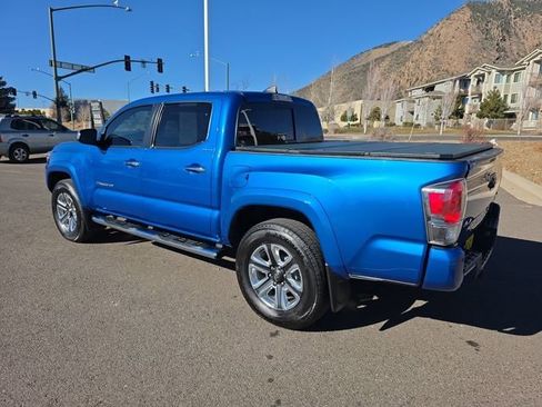 Used 2017 Toyota Tacoma Limited image 5