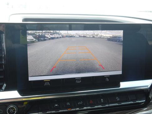 Used 2022 Chevrolet Silverado 1500 RST w/ Convenience Package II image 21