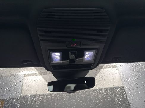 Used 2021 Volkswagen ID.4 1st Edition image 21