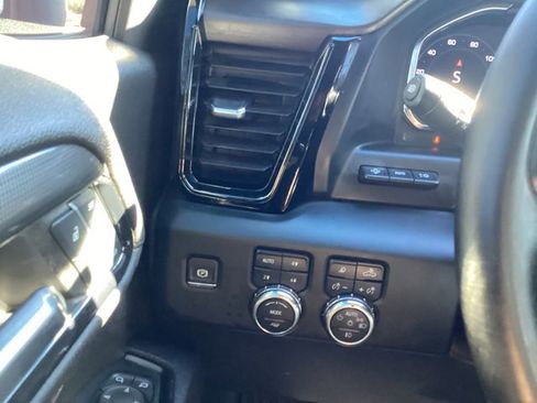 Used 2024 GMC Sierra 1500 AT4 w/ Technology Package image 23
