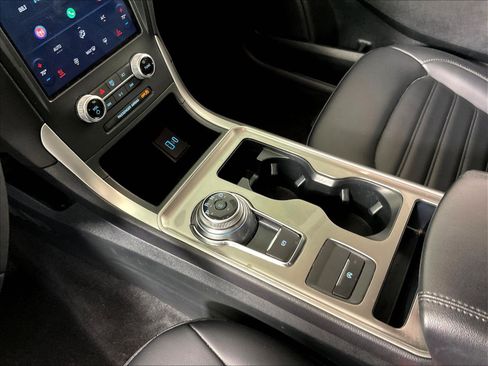 Used 2024 Ford Edge SEL w/ Convenience Package AWD/4WD image 18