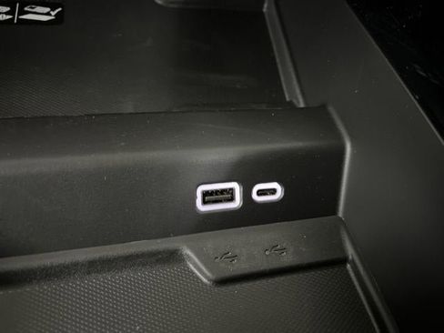 New 2026 Chevrolet Suburban LT w/ Comfort Package image 35