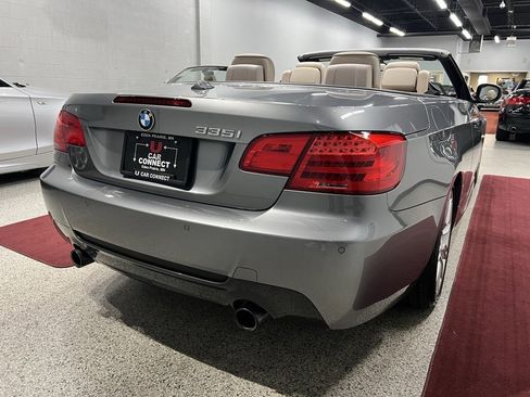 Used 2013 BMW 335i Convertible image 17
