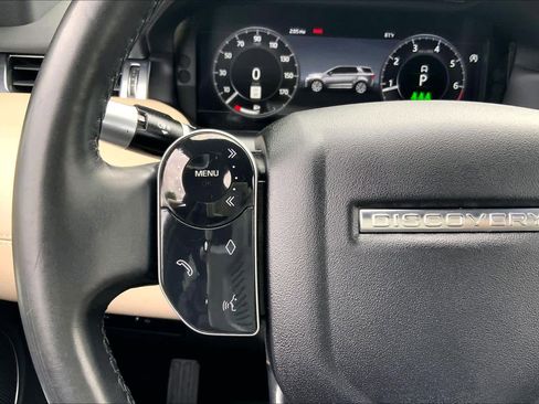 Used 2020 Land Rover Discovery Sport SE AWD/4WD image 23