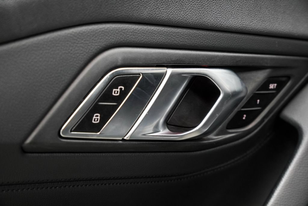 Used 2025 BMW Z4 sDrive30i RWD image 41