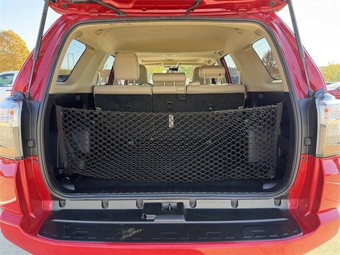 Used 2023 Toyota 4Runner SR5 Premium image 32