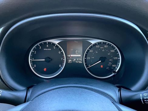 Used 2025 Nissan Kicks Play S image 23