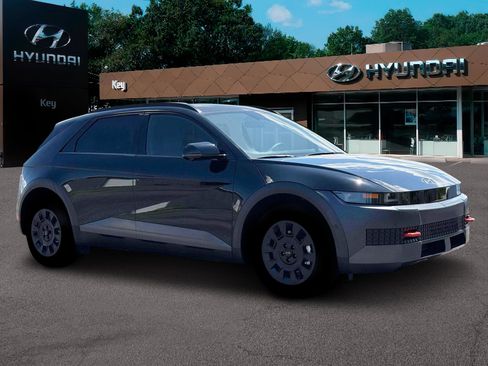 New 2025 Hyundai Ioniq 5 XRT image 16