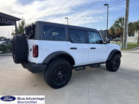 Used 2024 Ford Bronco Wildtrak AWD/4WD image 11