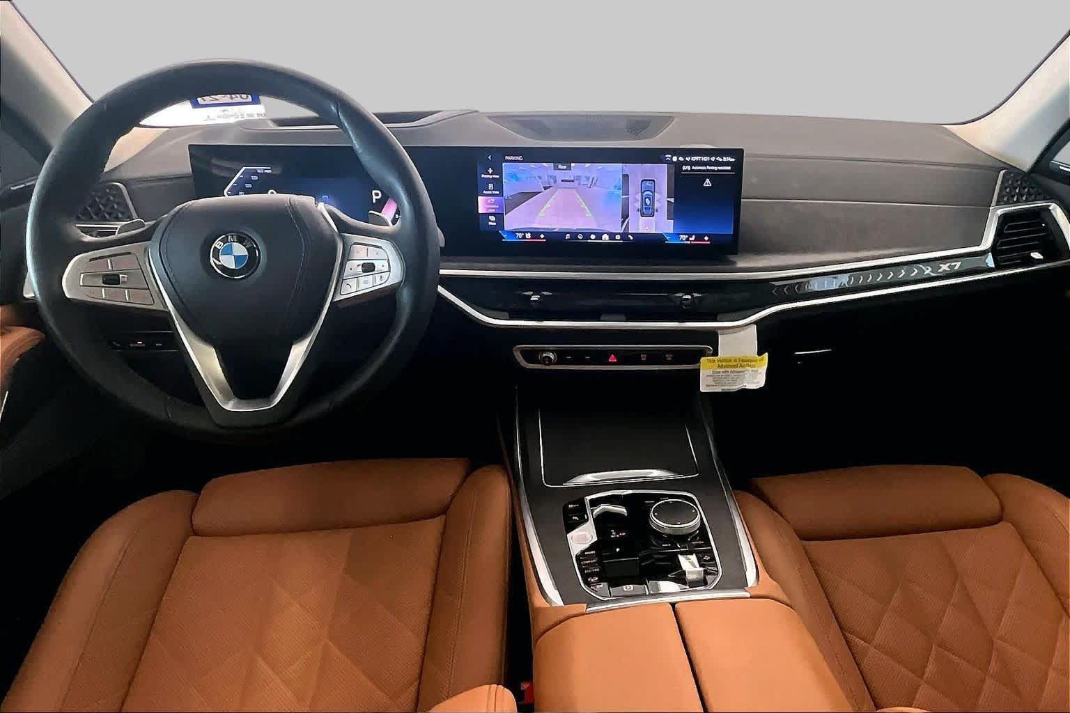 Used 2025 BMW X7 xDrive40i AWD/4WD image 14