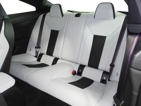 Used 2025 BMW M4 Competition image 21