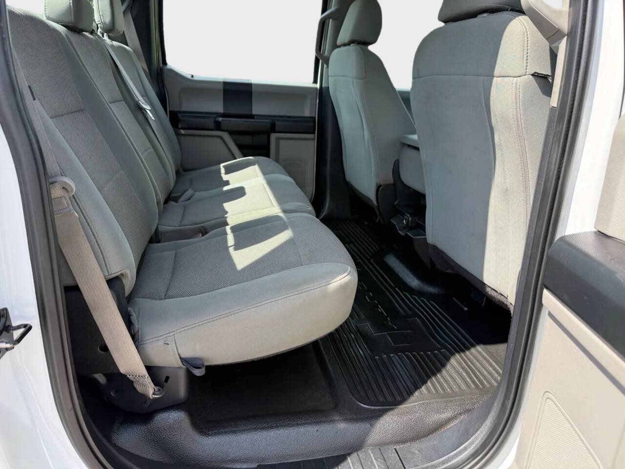 Used 2019 Ford F250 XL w/ Power Equipment Group AWD/4WD image 9