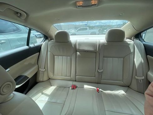 Used 2016 Buick Regal AWD image 5