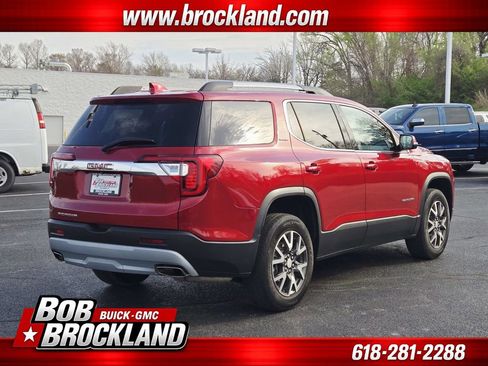 Used 2023 GMC Acadia SLE w/ Driver Convenience Package FWD image 3
