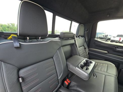 Used 2025 GMC Sierra 1500 AT4X AWD/4WD image 15
