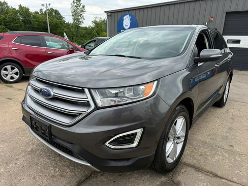 Used 2017 Ford Edge SEL w/ Equipment Group 201A AWD/4WD image 2