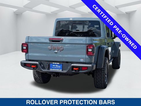 Used 2025 Jeep Gladiator Mojave w/ Safety Group image 4