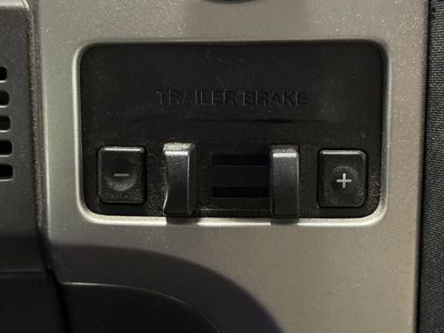 Used 2013 Ford F150 XLT w/ Luxury Equipment Group image 24