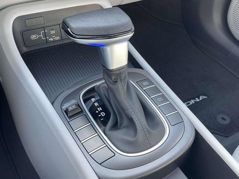 New 2026 Hyundai Kona SE image 38