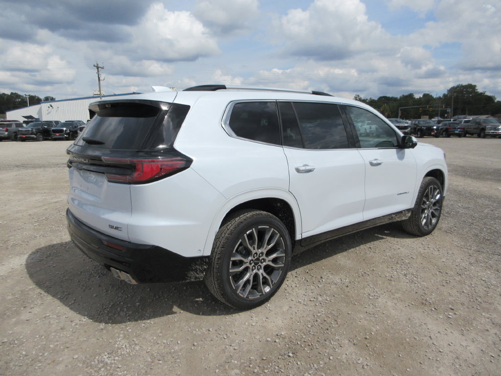 New 2027 GMC Acadia Denali Ultimate FWD image 5