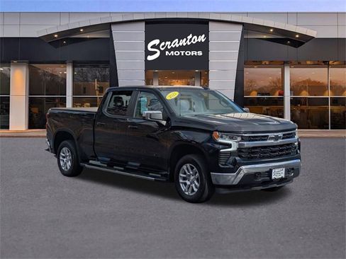 Used 2022 Chevrolet Silverado 1500 LT w/ Convenience Package II image 7