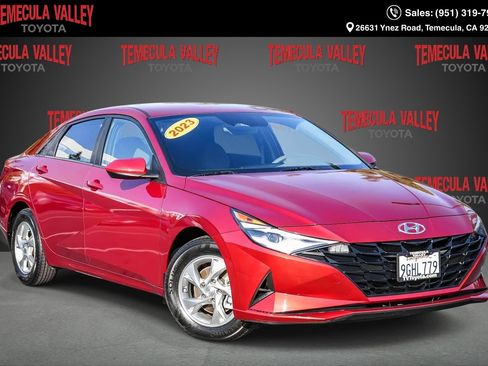 Used 2023 Hyundai Elantra SE FWD image 1