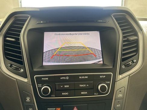 Used 2017 Hyundai Santa Fe Sport image 28