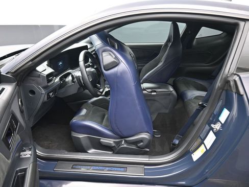Used 2025 Ford Mustang Dark Horse RWD image 31